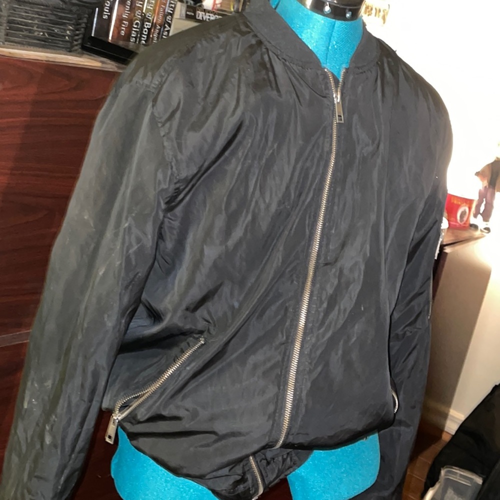 Lite weight bomber jacket